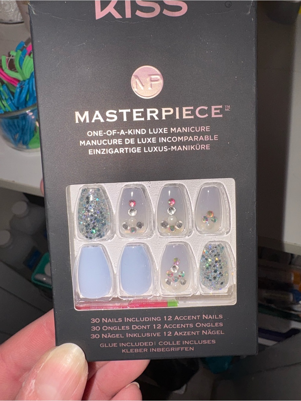 Kiss Masterpiece Glue-On Nails